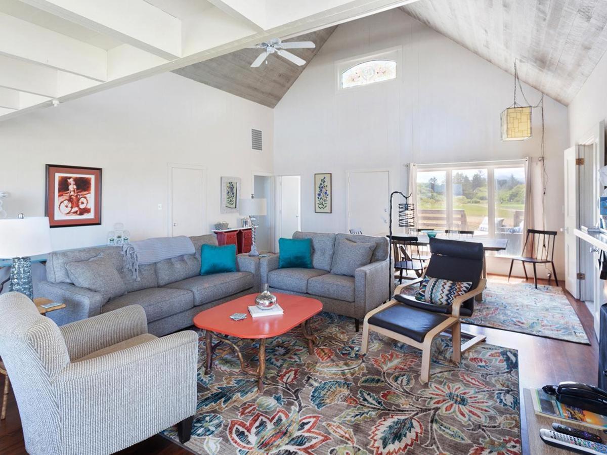 Seaside Cove Vue Villa Bagian luar foto